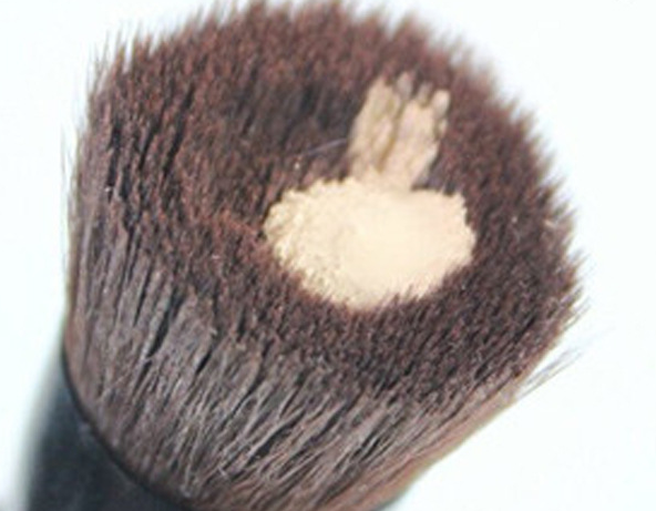 Ash Wood Foundation Brush – Professional Soft Synthetic Fibre Makeup Brush